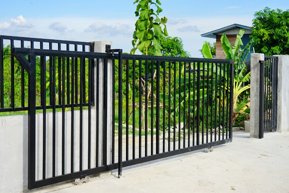 metal gates