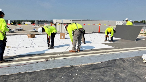 o6 Commercial Roof and Gutter Repair: The Universal Guide