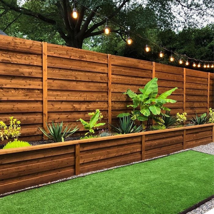 8 Signs That A Wooden Fence Could Be The Perfect Choice For Your Home