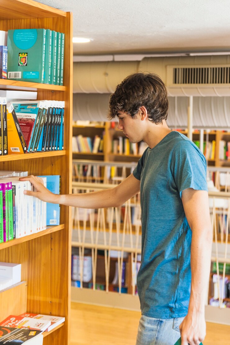 educational book store in India