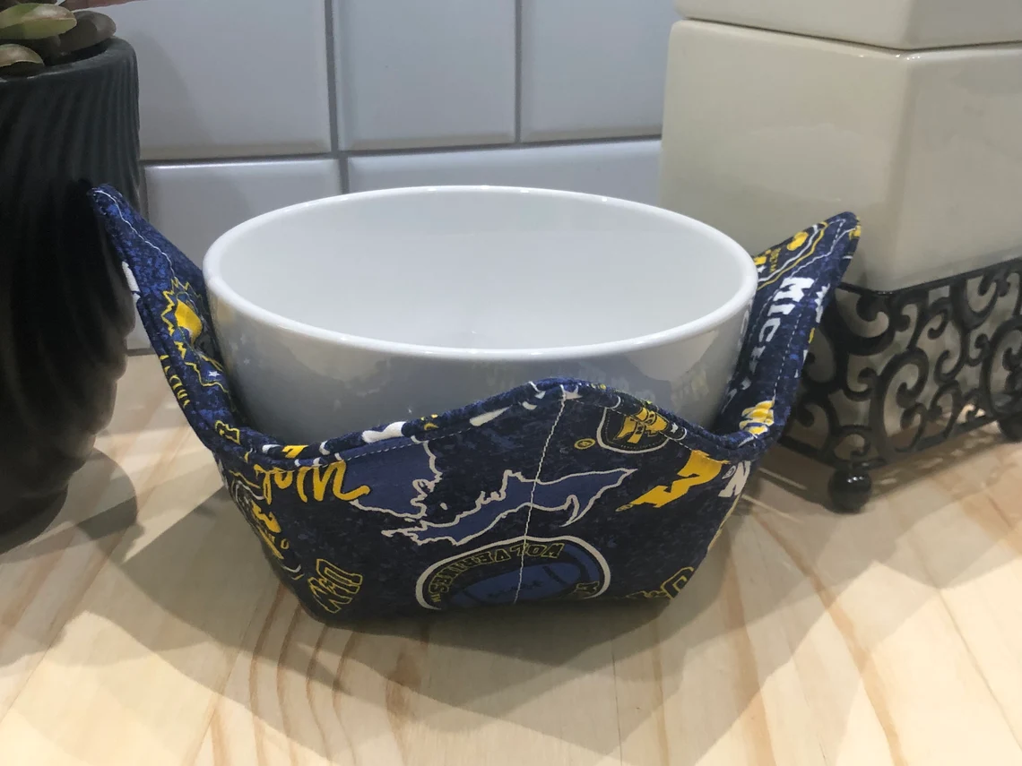 Michigan Print Bowl Cozy