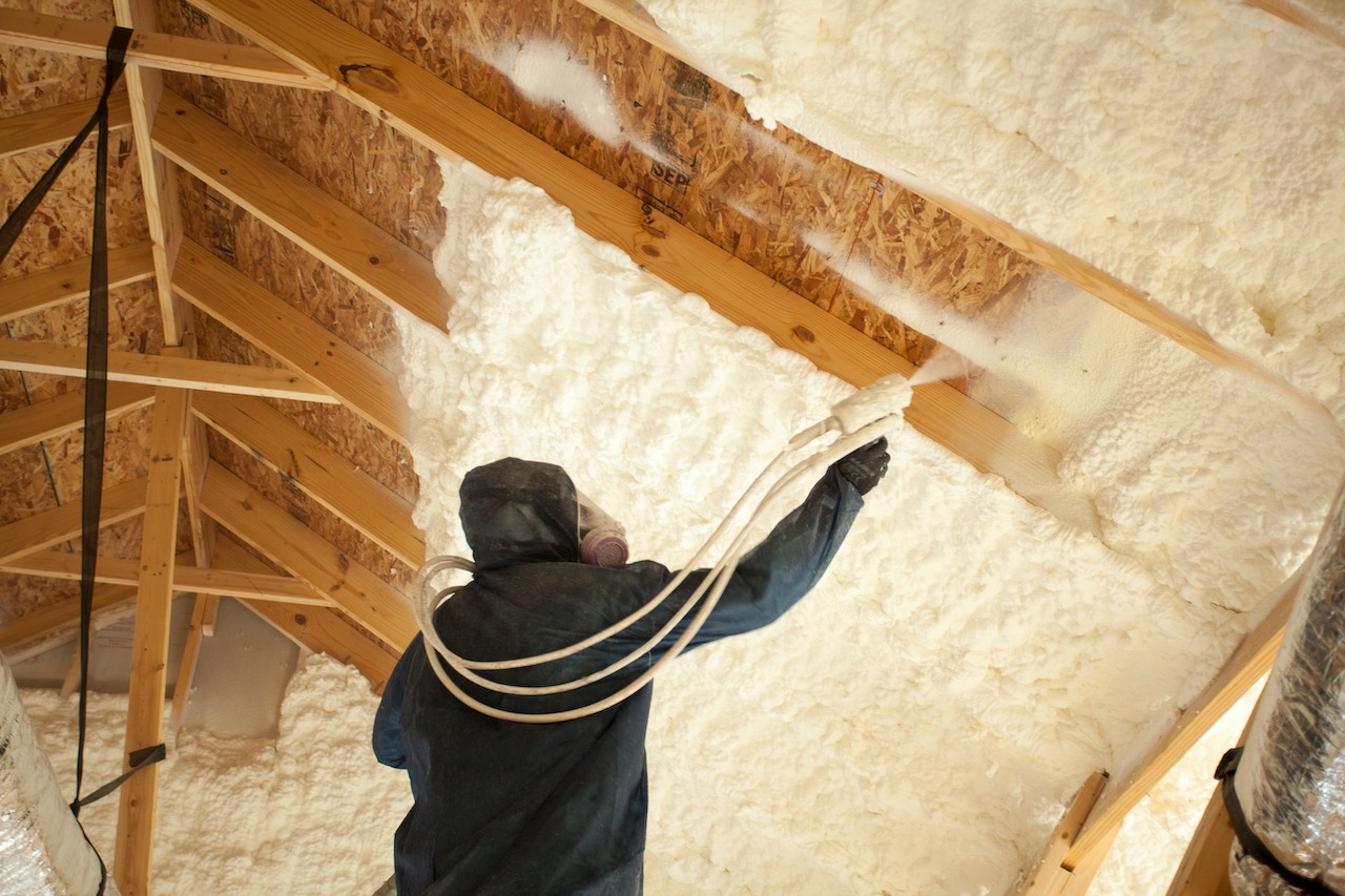 DIY vs. Professional Insulation Services in Phoenix, OR: Which One Saves You More?