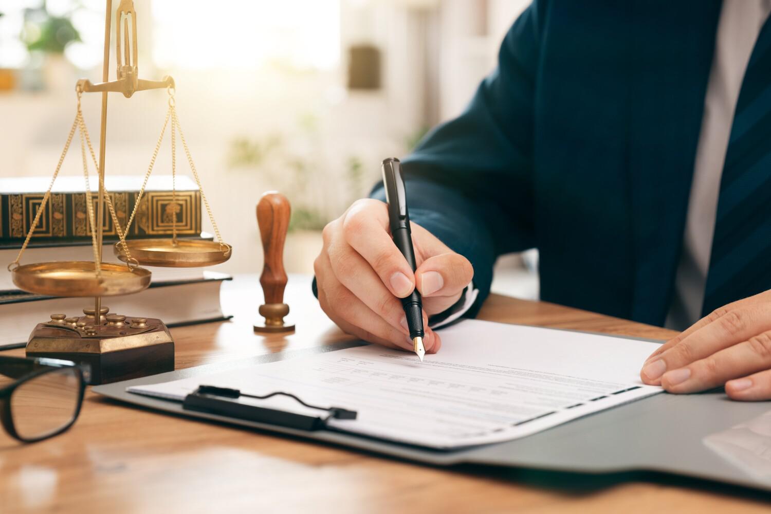 free attorney consultation