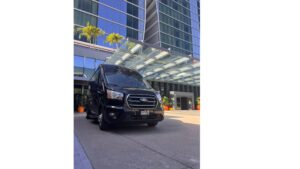 Chauffeur Service Orlando vs. Traditional Car Rentals