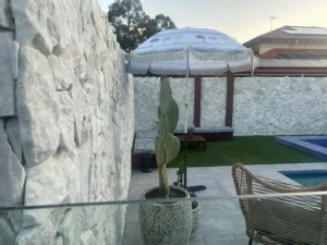 travertine silver tiles