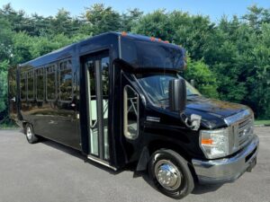 Wheelchair shuttle bus