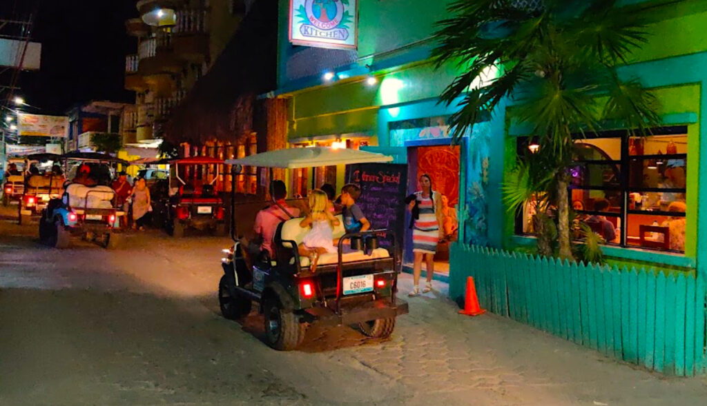 Belize golf cart renta